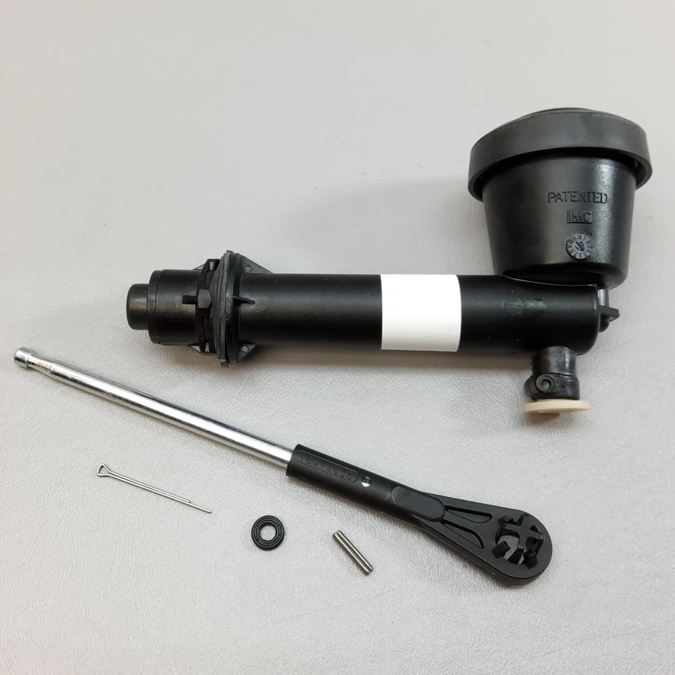 Nuevo cilindro maestro de embrague AMS Automotive M0485 se adapta a 94-95 S10 Sonoma + Mor Foto 2 de 4