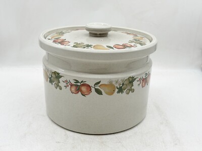 VINTAGE WEDGWOOD QUITTENAUFLAUFFORM MIT DECKEL ENGLAND OFEN ZUM TISCH