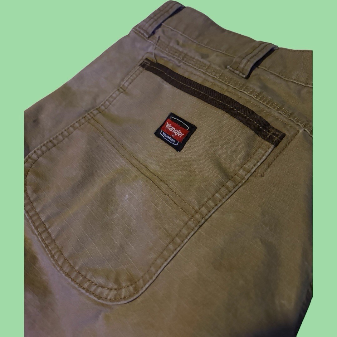 Wrangler Men's Cargo Pants 40x30 Khaki Flat Front Utility Workwear Lightweight