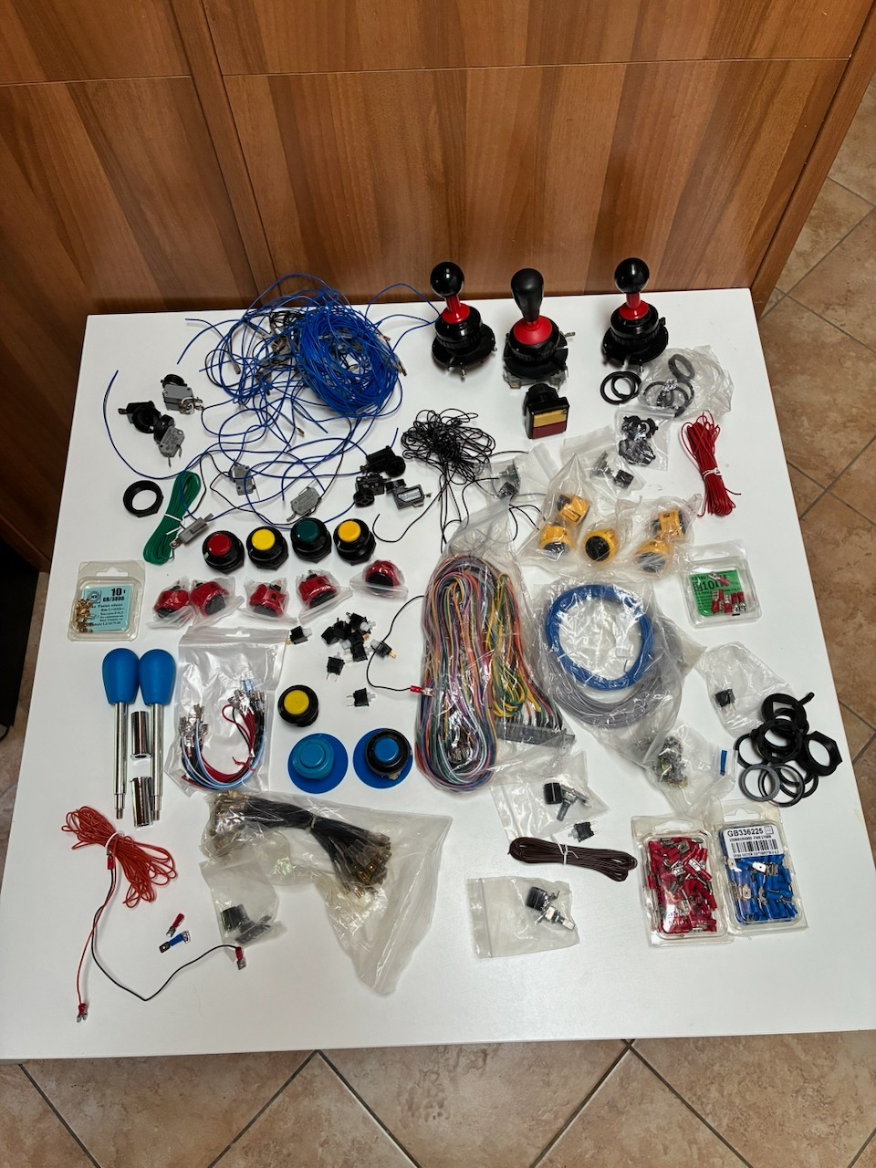 Arcade Cabinet Parts Lot – Joysticks Buttons Switches Wiring Connectors Spares