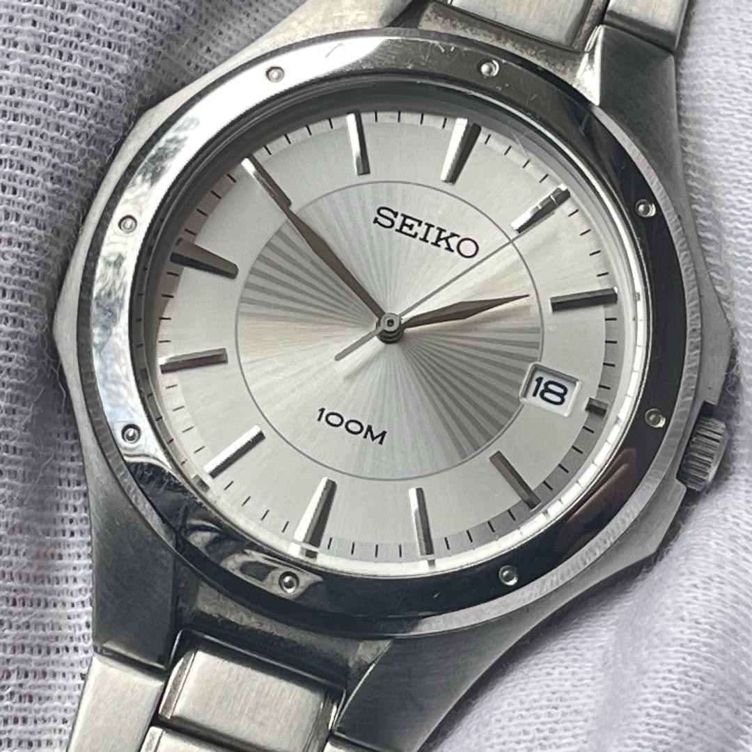 Seiko 7N42-0FD0 100M Water Resistant Quartz Watch