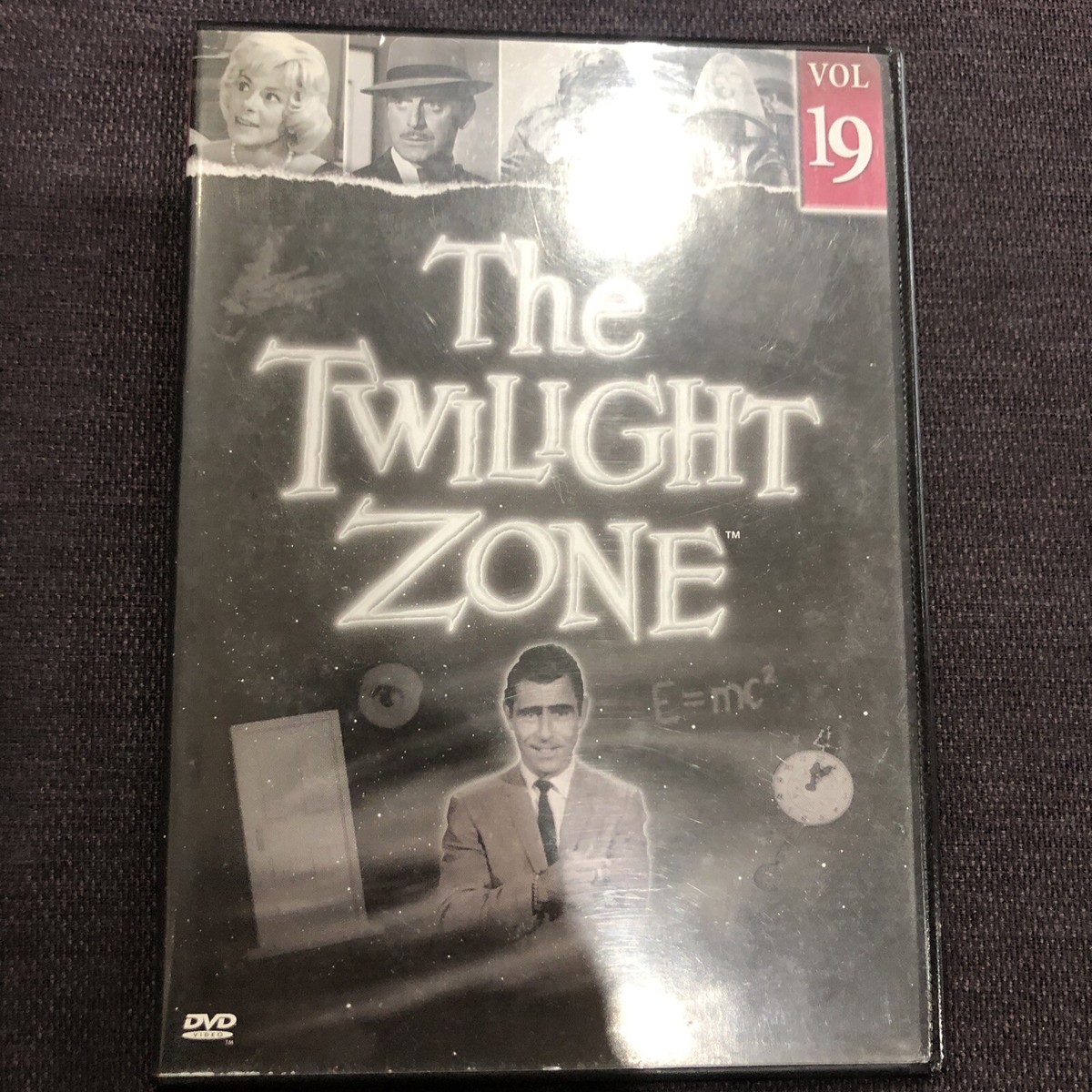 その他 Twilight Zone 19 [DVD] Amazon.com: The Twilight Zone: Vol. 19 : Rod Serling, Robert