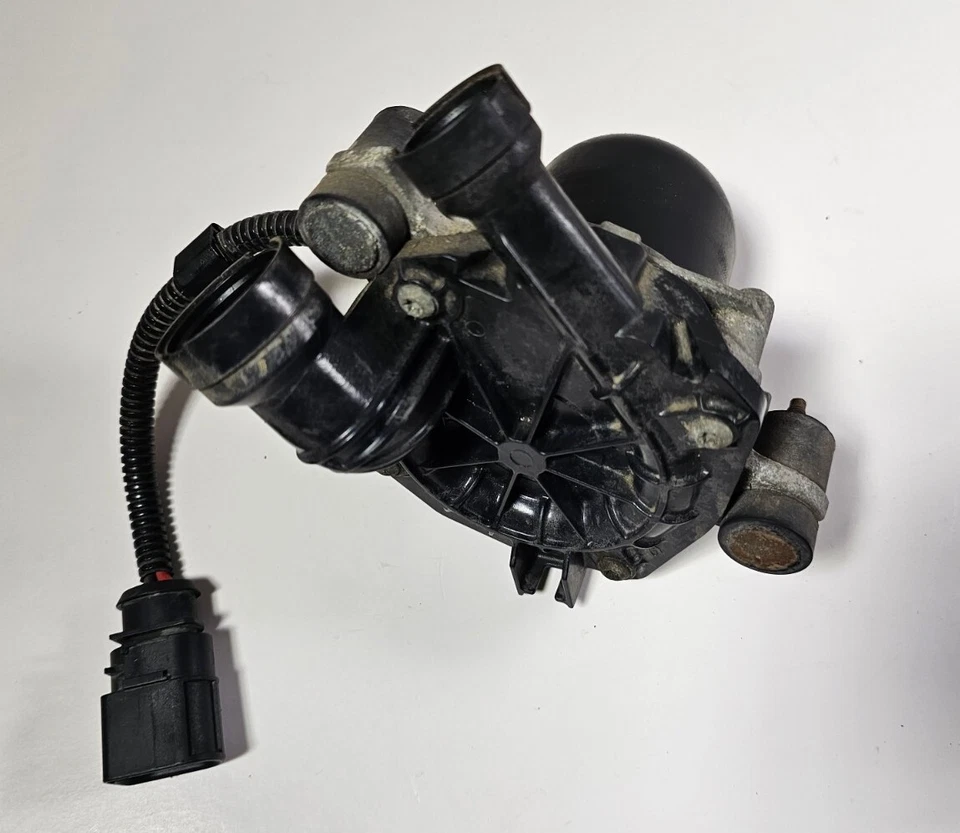 Bomba de inyección de aire secundaria 11-17 Porsche Cayenne 958 07K959253 OEM Foto 2 de 4