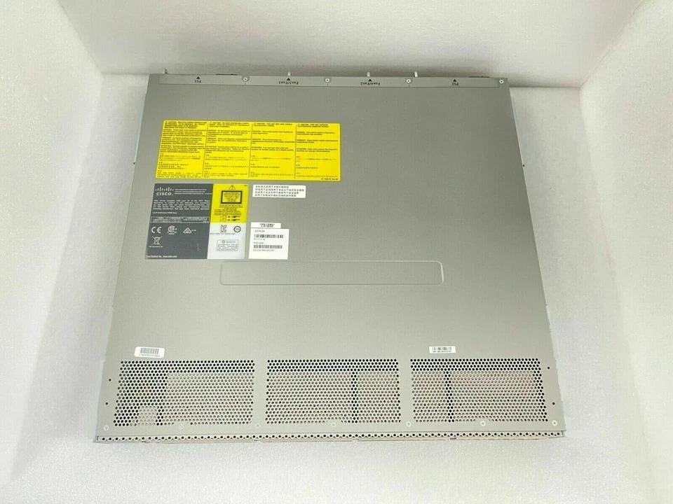 CISCO DS-C9148S-K9 MDS 9148S 16G MULTILAYER FABRIC SWITCH DS-C9148S-K9 - Image 3 of 4