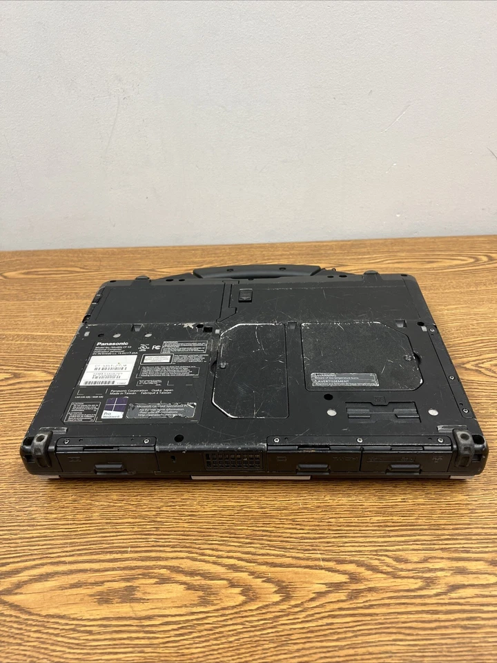 Panasonic Toughbook CF53 14 pulgadas (Intel Core i5 3.ª generación, 4 GB) Foto 4 de 4