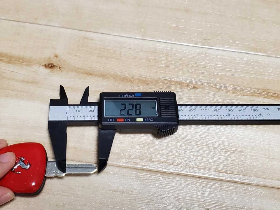 Ferrari Blank Key Testarossa F430/360/355/348/512TR/F512M/550/456 etc New - Image 4 of 4