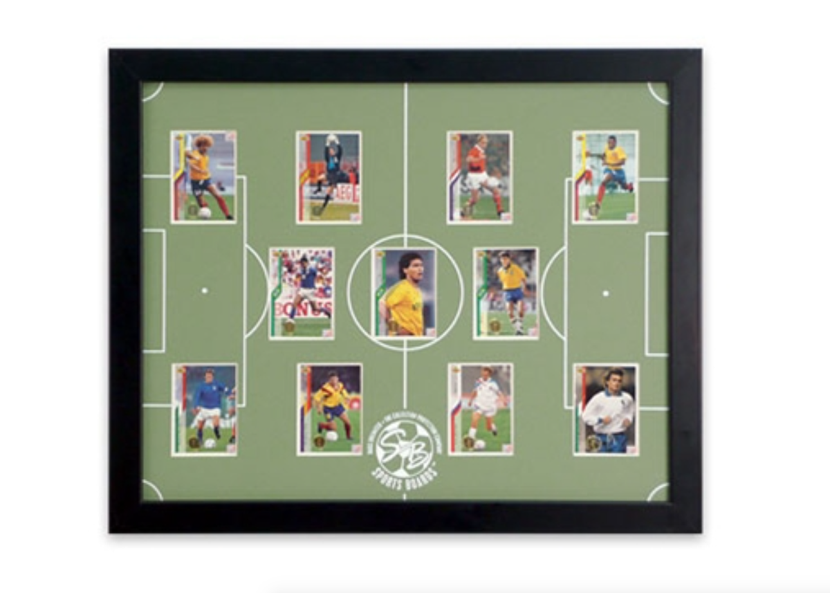 サッカー カード用 額縁 Soccer Display Board: Trading Card Sports Field Frame 18x22 | eBay