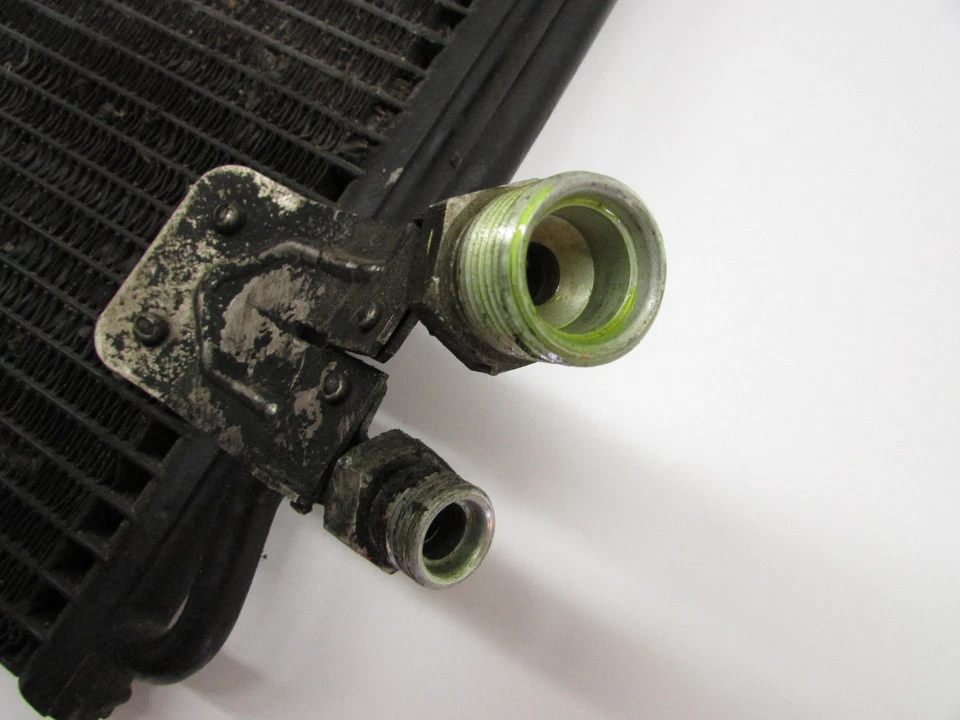 Mercedes E430 2001 condensador aire acondicionado aire acondicionado oem 96 97 98 99 00 01 02 03 Foto 3 de 4