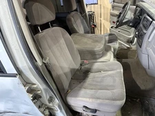 DODGE 3500 PICKUP FRONT SEAT W/O A/BAG QUAD CAB BENCH CLOTH MANUAL RIGHT BROWN