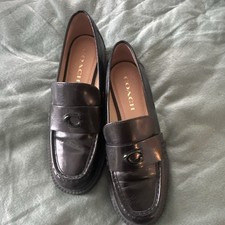 COACH Black Leather Logo Loafer Heels Almond Toe Slip-On Women's AU 6