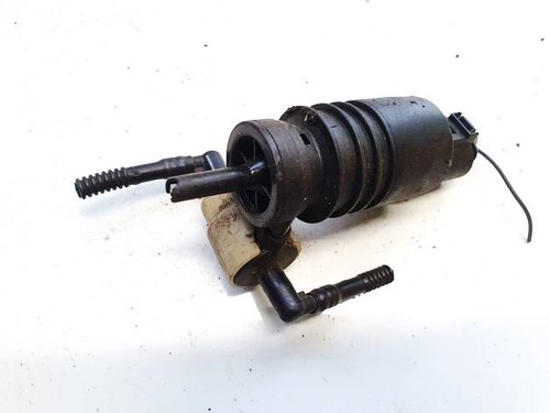 1j0973722 Waschwasserpumpe, Scheibenreinigung  Volkswagen Golf DE2634603-90