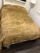 VNT Croscill Home Comforter King RN 21857