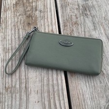 Green Coach Continental Wallet