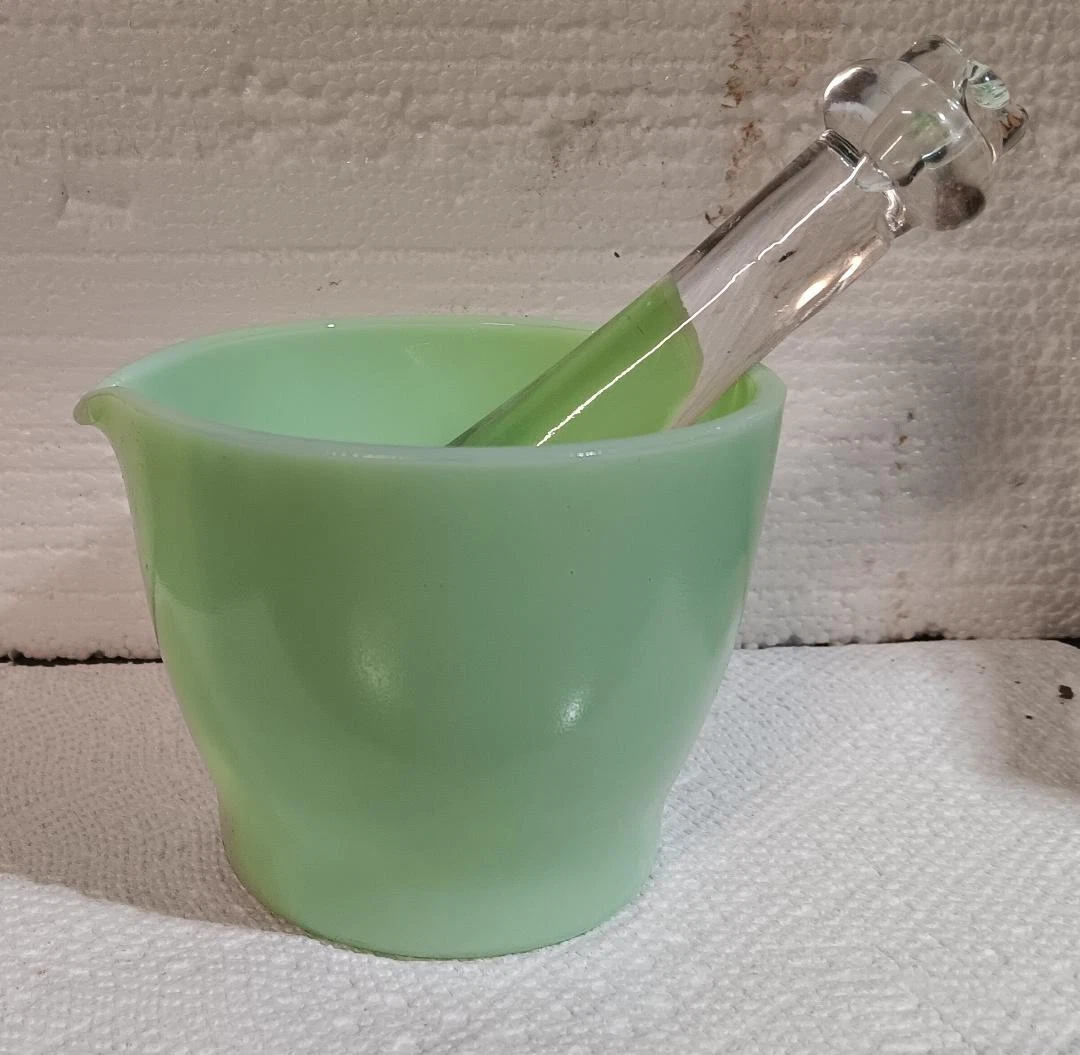Mortar & Pestle Jade Glass Pharmacy Home Office Gift
Opens in a new window or tab
