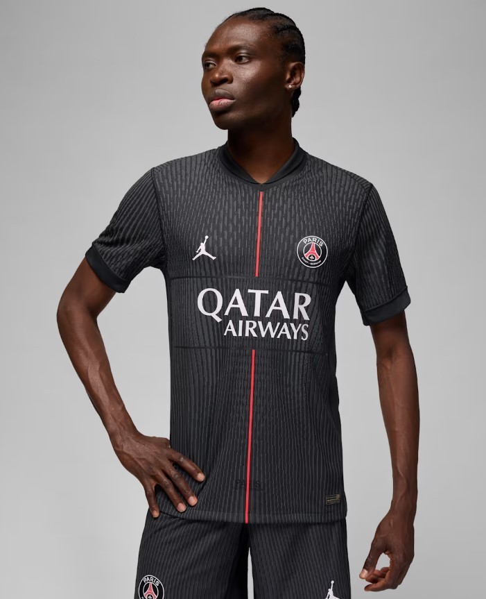Nike Paris Saint-Germain 2025/26 Match Fourth Authentic Jersey