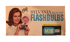 Sylvania Blue Dot M3B flashbulbs Vintage