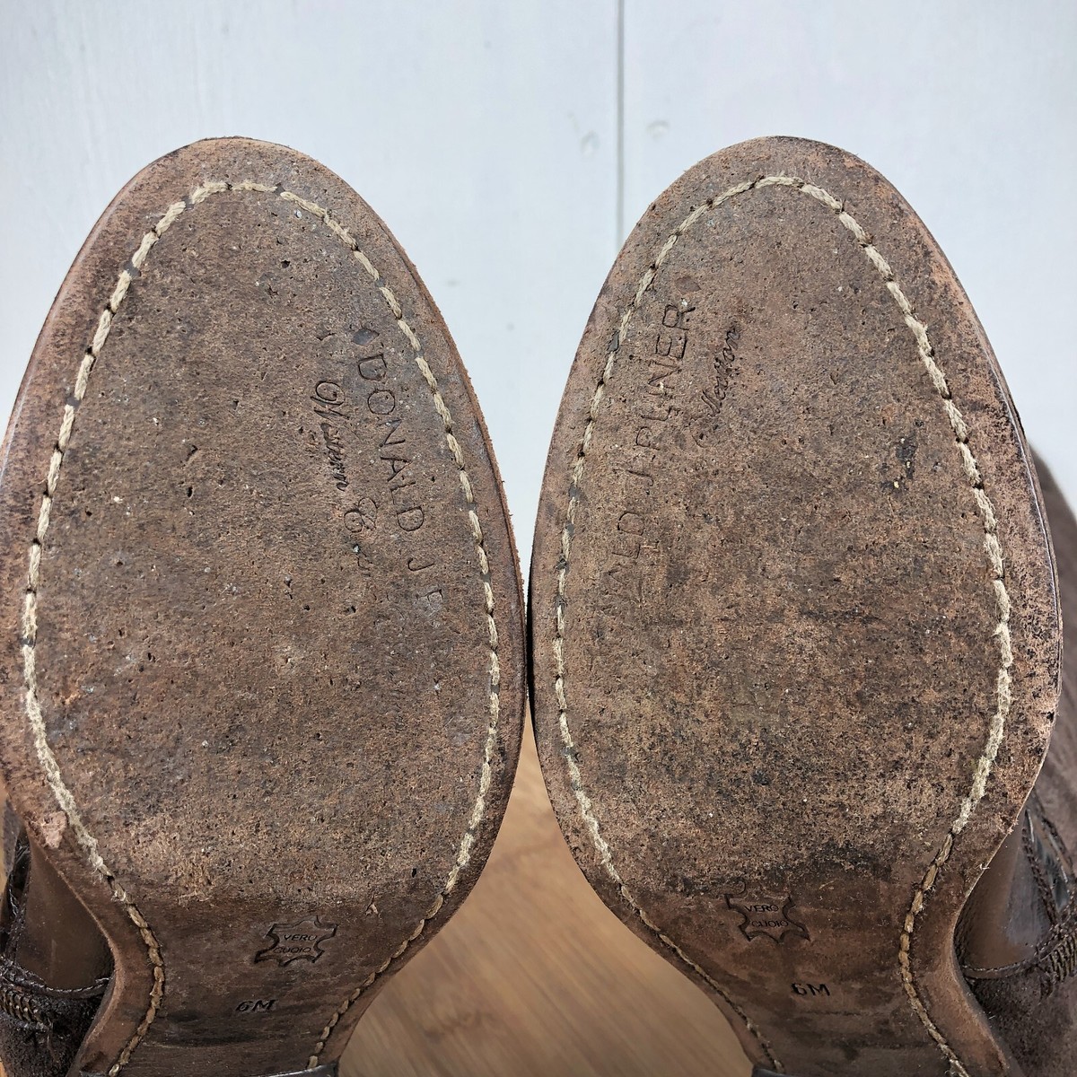 Bottines Donald J. Pliner Dafne – Cuir Marron Zippé – Talon Compensé – Taille 6 US – Excellent état