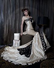 Gothic ChampagneBlack Mermaid Wedding Dresses Sweetheart Sweep Train Bridal Gown