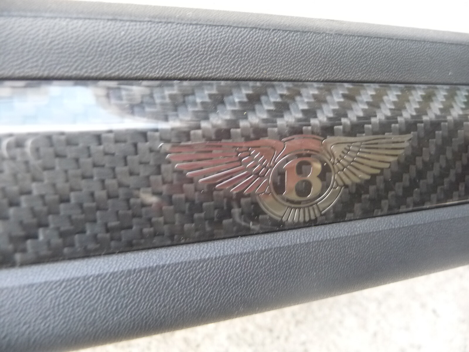2017-2020 Bentley Bentayga Right Side Automatic Sill step Carbon 36A071066VC1 OE