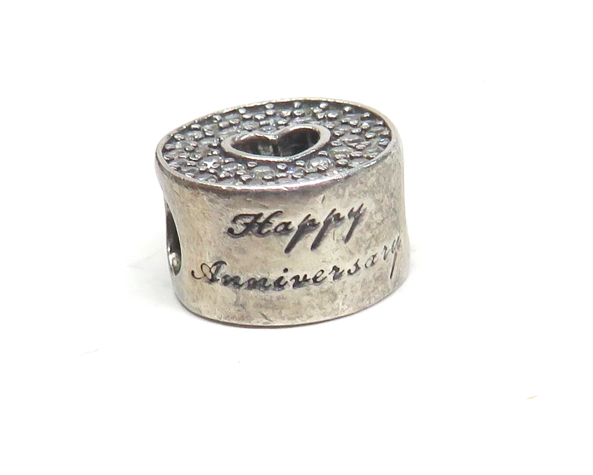 Pandora charm hotsell 1 year anniversary