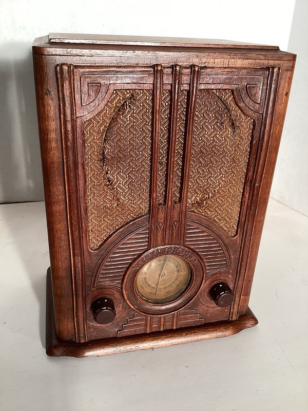 1935 Westinghouse Radio WR-100