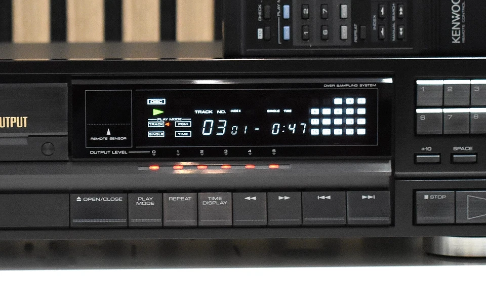 KENWOOD DP-880SG High End CD-Player mit Zubehör  Top Zustand - Bild 4 von 4