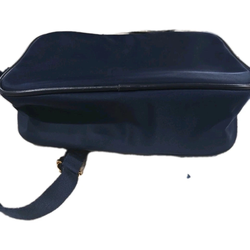 Tommy Hilfiger Cross Body Bag Navy Blue Inner/Outer Pockets, 2 Zip Compartments - Image 4 of 4