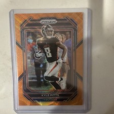 2022 Panini Prizm - Kyle Pitts #14 Orange Wave Prizm /60