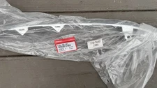 2018-2020 HONDA ACCORD FRONT RIGHT GRILLE EXTENSION NEW OEM 71162-TVA-A01