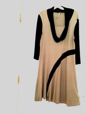 REDUCED 4 SPRING BRAND Designer COMFY Dress 97% Modial Fabric 3/4 Sleeves