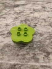 Duplo, Brick Round 4 x 4 Flat Top Scalloped Flower Table Tree Treetop Lime Green