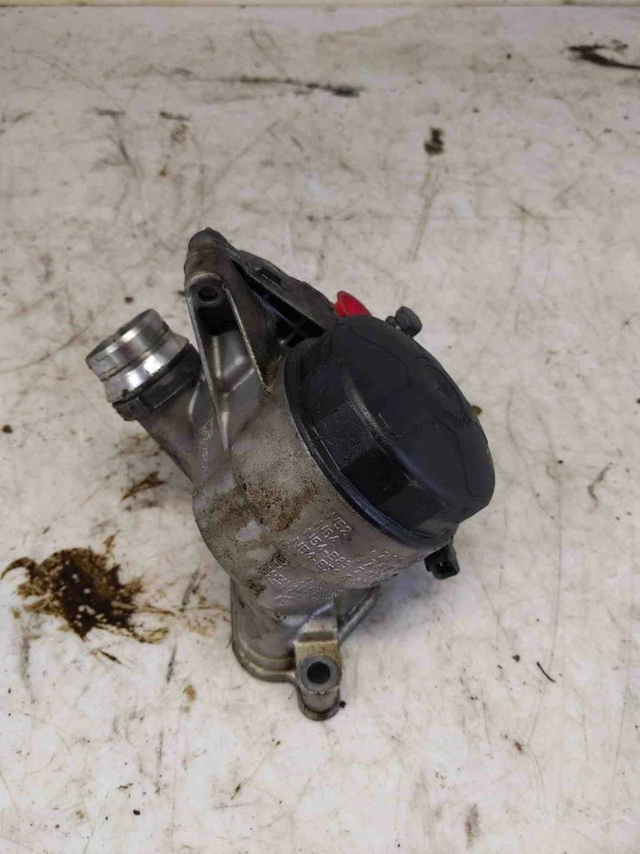 BMW 740i 740Li 2011 2012 carcasa de filtro de aceite 3,0 L turbo OEM Foto 2 de 3