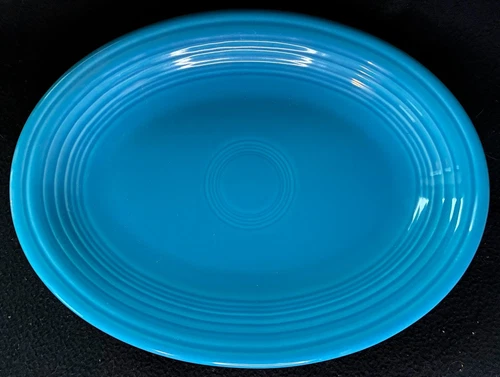 MEDIUM FIESTA WARE (HOMER LAUGHLIN) TURQUOISE OVAL SERVING PLATTER (SEE PHOTOS)