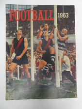 VFL AFL FOOTBALL 1963 HERALD SUN PRIVILEGE BOOK - TEAM PHOTOS - AUSTRALIAN RULES