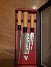 hochwertiges Messer-Set  Asia Stil überzeugt durch präzise Edelstahlklingen 