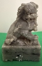 chinesischer Foo Hund Wächterlöwe aus Speckstein Gewicht 610 Gramm Höhe 12 cm