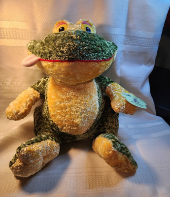 Just Trading Inc. 1996 Frog Stuffed Animal Small Green/Yellow With Tags T28610