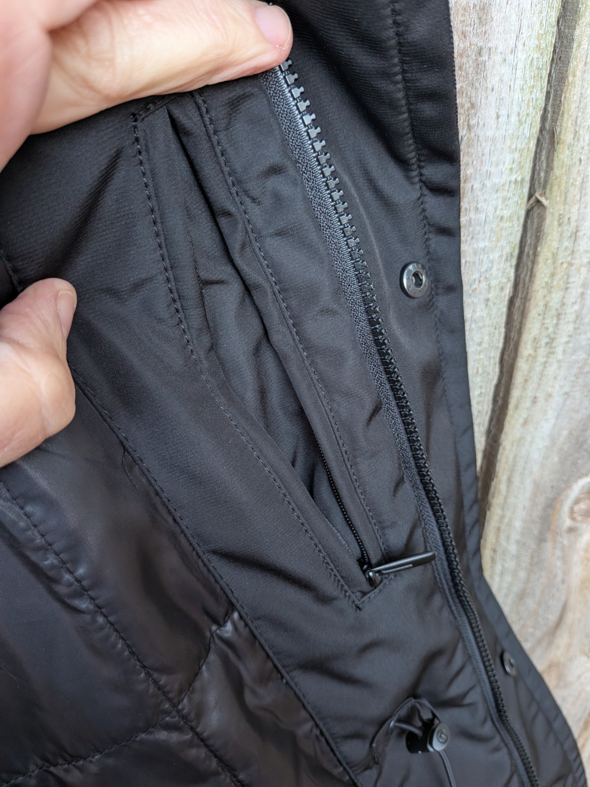 Tumi Tech Jacket Softshell Medium Black Pockets V… - image 16