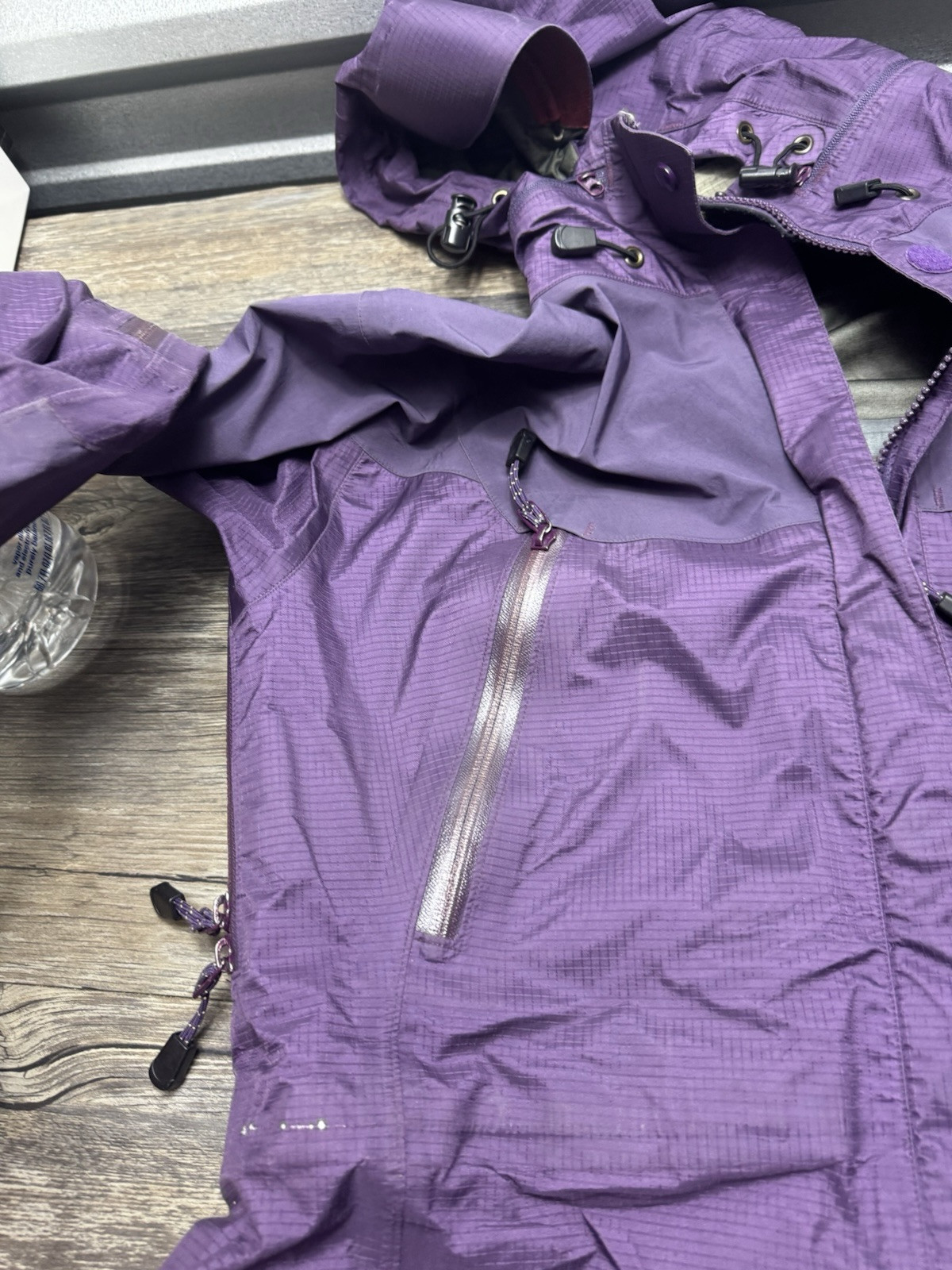 ARC'TERYX Vintage Arcteryx Theta LT donna taglia small guscio pelle di barbabietola anni 90 Canada raro