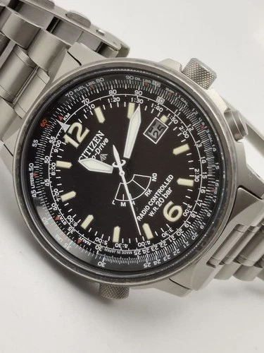 CITIZEN PROMASTER Radio Solar Titanium Watch 20ATM Water Resistant - Picture 1 of 3