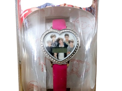 2012 Heart Shaped 1D One Direction Digital Watch Pink Band New In Packaging - Picture 2 of 4