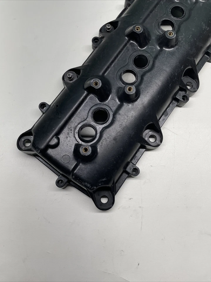 Ram 1500 2015 cubierta de válvula TNXE6219210983 OEM Foto 2 de 4