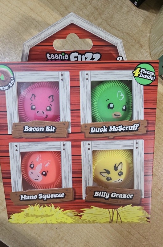 Lot: Includes NeeDoh Teenie Barnyard Fuzz & Cloud Pleaser