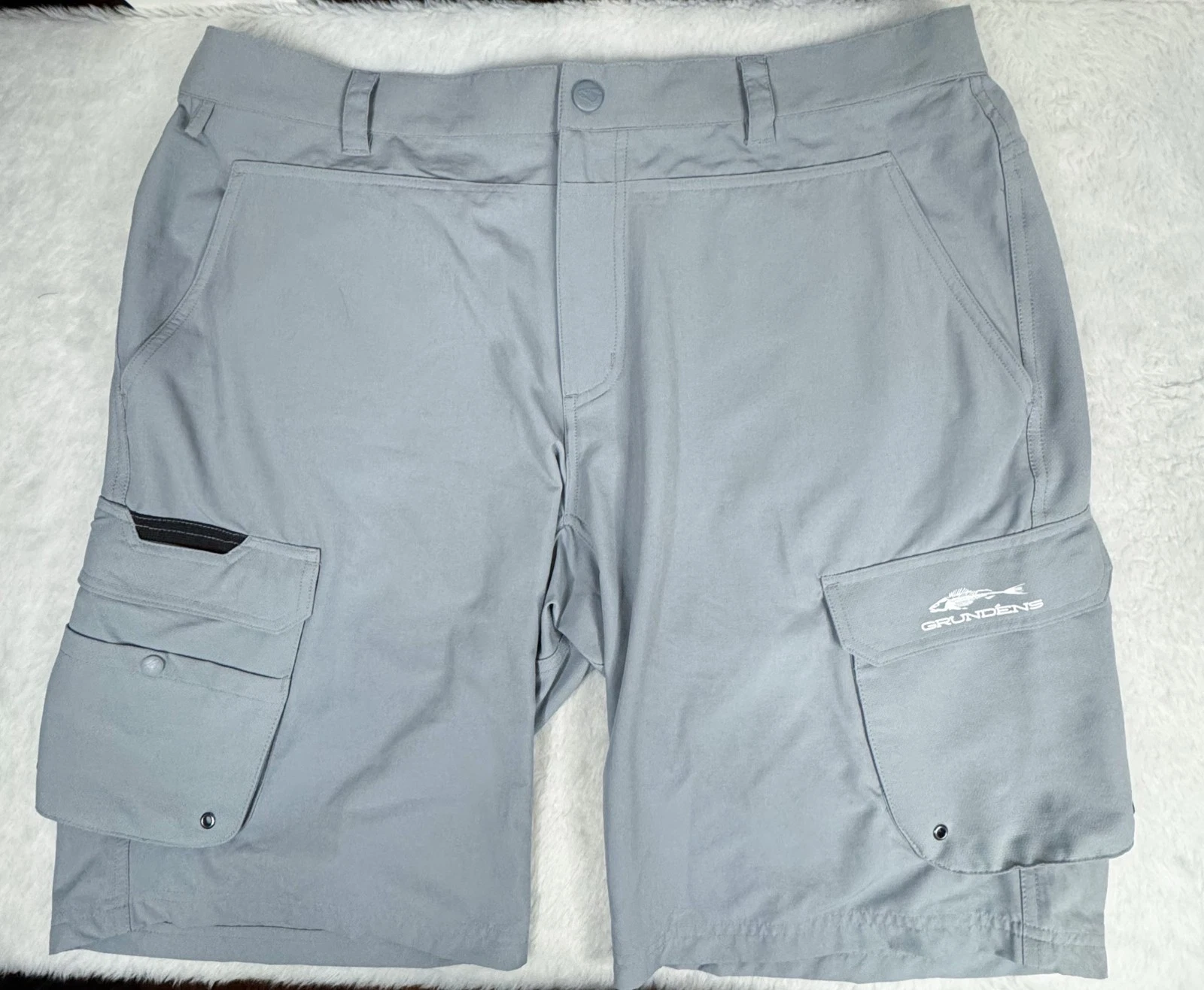Grundens Shorts Mens 38 Gray Fishing Cargo Nylon Stretch Performance Outdoor EUC
