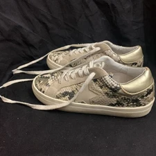 Steve Madden Starling Women’s Snake Skin Pattern Sneakers Size 6.5