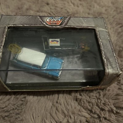 New Hot Wheels Collectibles Cool  N Custom Series 3 1957 Chevy Nomad 24553