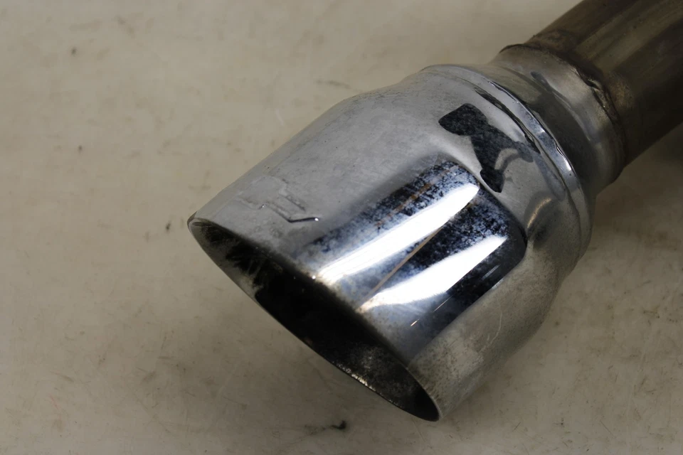 2010-2013 Chevrolet Camaro SS Left Muffler OEM LQ41 - Image 2 of 4