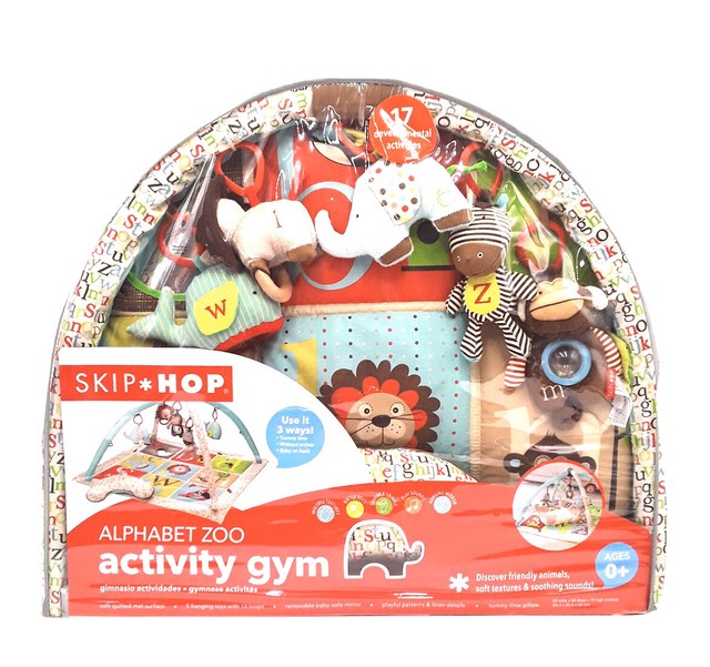 skip hop alphabet zoo mega play mat