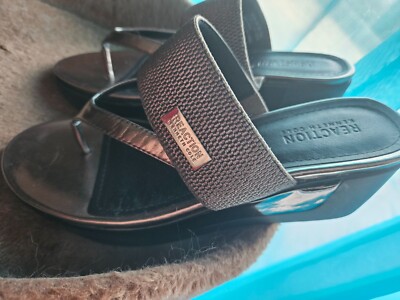 Kenneth Cole Reaction woman’s open toe slip on wedge shoes size