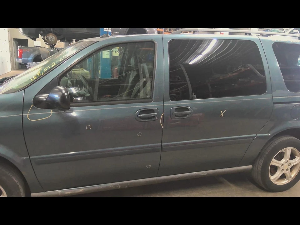 Used Front Right Seat Belt Front fits: 2005 Chevrolet Uplander bucket passenger Foto 4 de 4